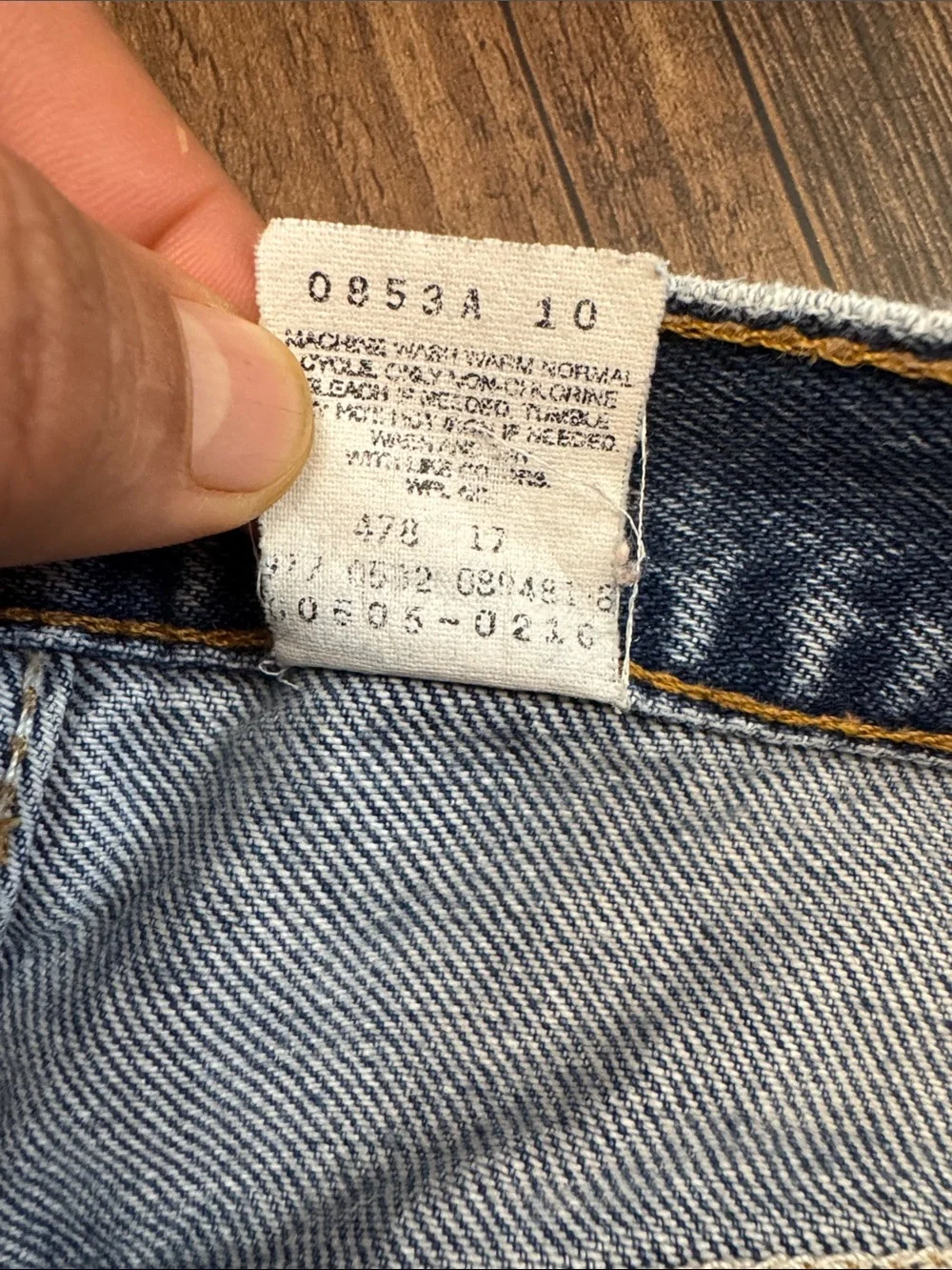 Vtg Levi’s 505 Regular Fit Straight Leg